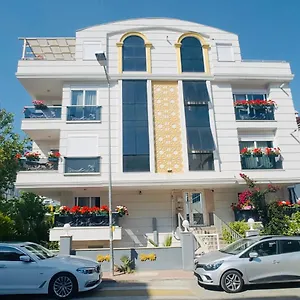 Апарт-отель Royal Loft